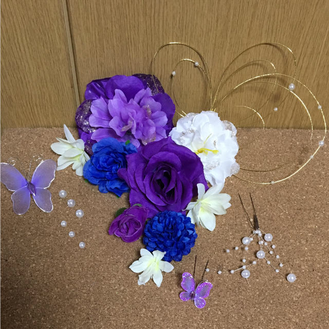 豪華！紫×青×白 フラワーピン ♡ 19本 レディースのヘアアクセサリー(ヘアピン)の商品写真
