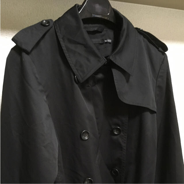 UNIQLO(ユニクロ)のUNIQLO レディース ライナー付き黒トレンチコート レディースのジャケット/アウター(トレンチコート)の商品写真