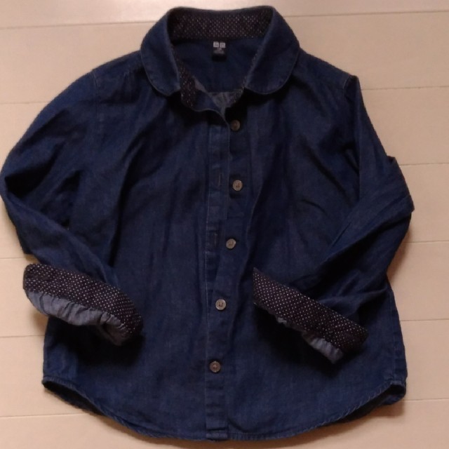 UNIQLO(ユニクロ)の110size　シャツ キッズ/ベビー/マタニティのキッズ服女の子用(90cm~)(ブラウス)の商品写真