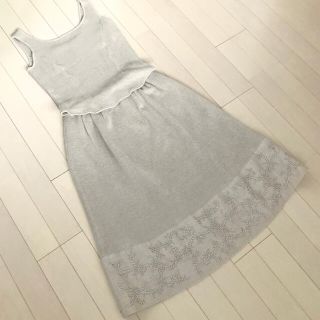 フォクシー(FOXEY)のフォクシー 麻素材 刺繍が美しいセットアップ(ひざ丈ワンピース)