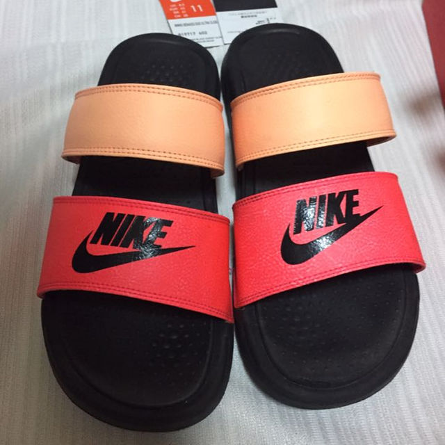 NIKE(ナイキ)のナイキ べナッシ DUO ULTRA SLIDE 28cm WMNS別注べナッシ メンズの靴/シューズ(サンダル)の商品写真