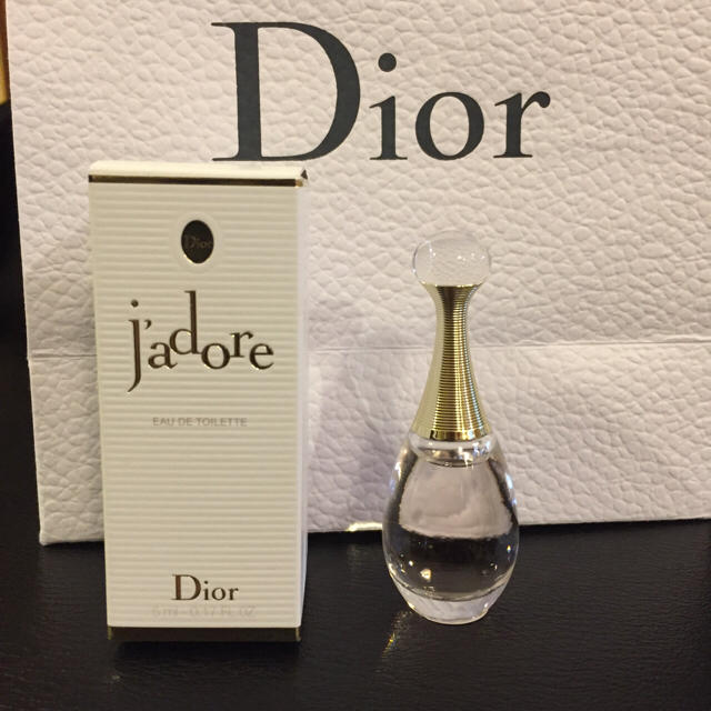 Christian Dior(クリスチャンディオール)の新品未使用❤︎Dior ディオール ジャドール オー ルミエール 香水 コスメ/美容の香水(香水(女性用))の商品写真