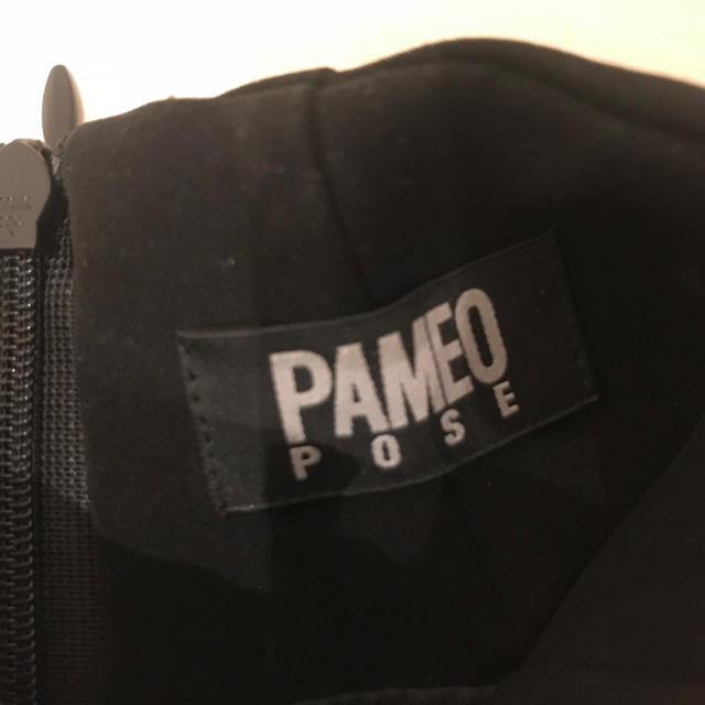 PAMEO POSE(パメオポーズ)のPAMEO POSE ブラックタイトOP レディースのワンピース(ひざ丈ワンピース)の商品写真