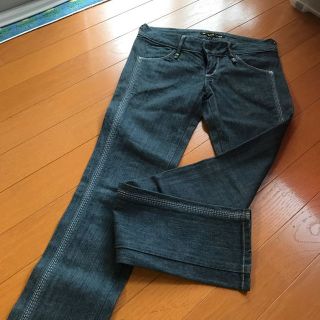 リーバイス(Levi's)のリーバイス ジーンズ(デニム/ジーンズ)