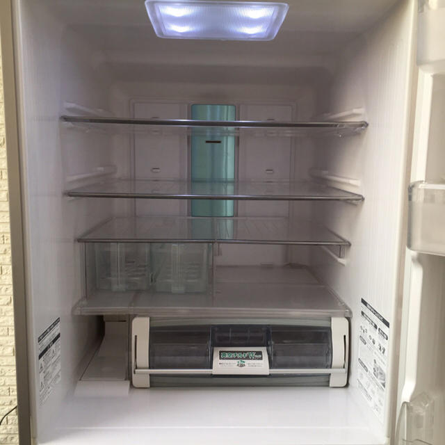 送料無料でお届けします R-S50AM385 日立 冷蔵庫 用の 真空 チルドケース の ドア HITACHI