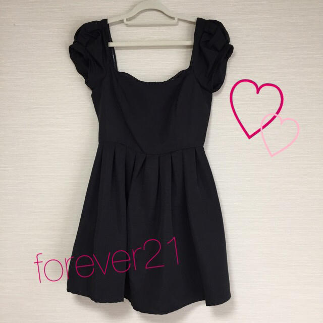 FOREVER 21(フォーエバートゥエンティーワン)のforever21❤︎ブラックミニワンピ レディースのワンピース(ミニワンピース)の商品写真