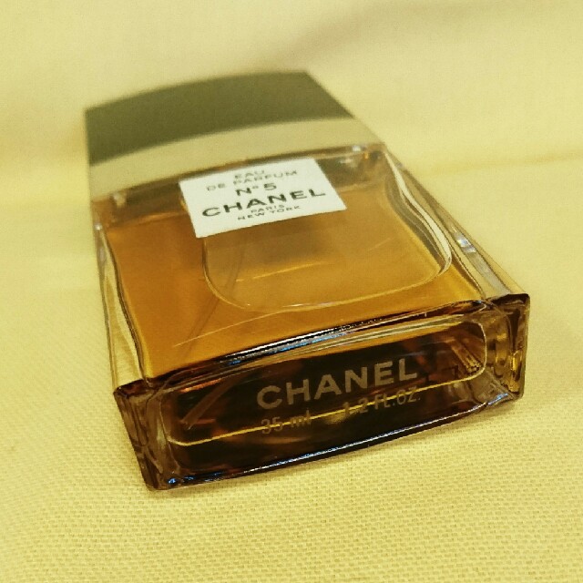 CHANEL(シャネル)のシャネル香水No.5   35ml コスメ/美容の香水(香水(女性用))の商品写真