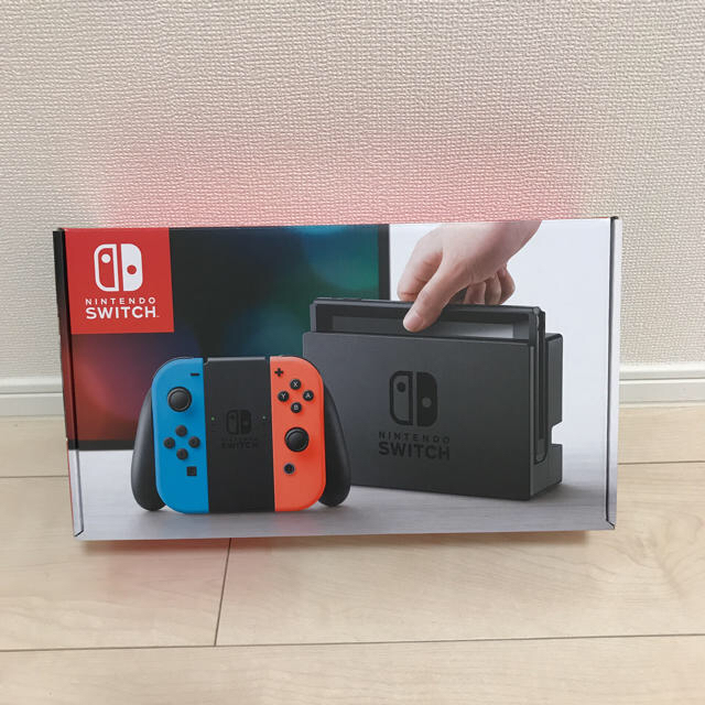 クリスマス用ラッピング済み  任天堂switchネオンレッド、ブルー