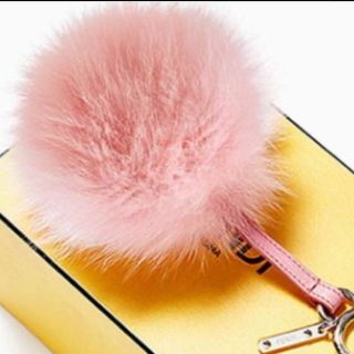 FENDI - ☆ SALE☆ FENDI ポンポンチャームの通販 by Usako's shop