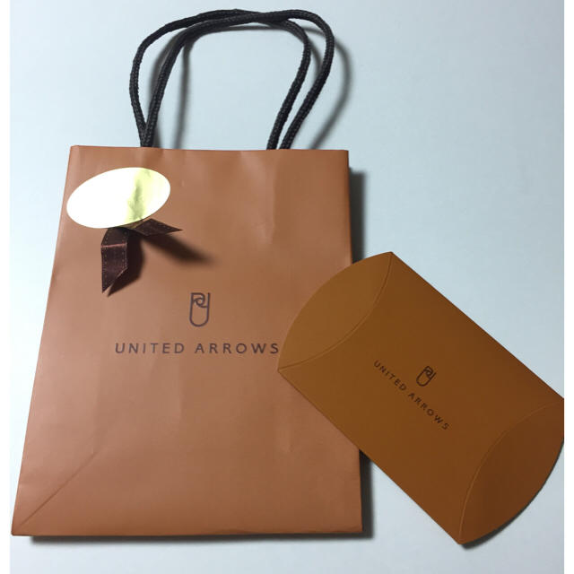 毎日続々入荷 ユナイテッドアローズ ギフトバッグ UNITED ARROWS