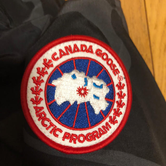 CANADA GOOSE(カナダグース)のカナダグース！マウンテンパーカー！新品！値段交渉あり メンズのジャケット/アウター(マウンテンパーカー)の商品写真