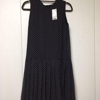 ユニクロ(UNIQLO)の新品☆ユニクロ シフォンプリーツワンピース(マタニティワンピース)