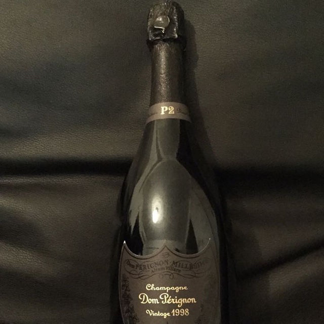 Dom Pérignon(ドンペリニヨン)のかいん様専用 ドンペリ P2 ヴィンテージ 1998 食品/飲料/酒の飲料(その他)の商品写真