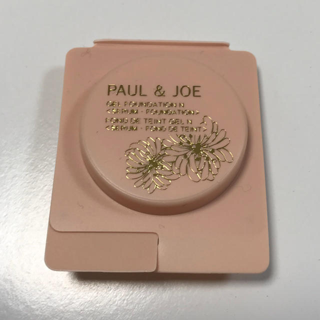 PAUL & JOE(ポールアンドジョー)のポール & ジョー ＊ エクラタン ジェル ファンデーション N 102  コスメ/美容のベースメイク/化粧品(ファンデーション)の商品写真