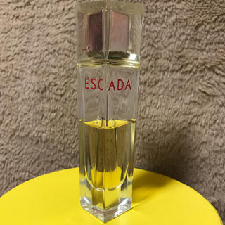 エスカーダ(ESCADA)の送込♡エスカーダESCADA センティメントSENTIMENT 30ml(香水(女性用))