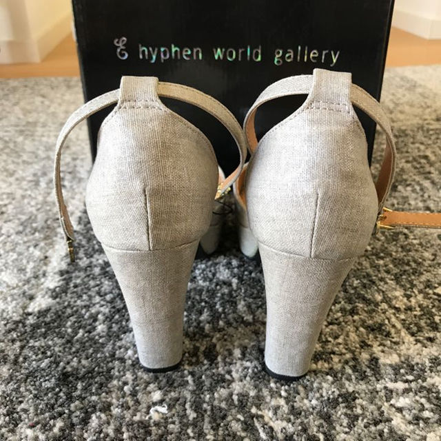 E hyphen world gallery(イーハイフンワールドギャラリー)のパンプス レディースの靴/シューズ(ハイヒール/パンプス)の商品写真