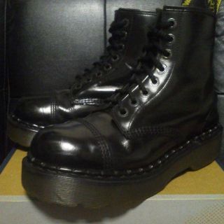 【専用】Dr.Martens 英国製 クレイジーボム UK8 厚底 8ホール