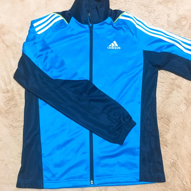 adidas(アディダス)のアディダス ジャージ レディースのトップス(トレーナー/スウェット)の商品写真