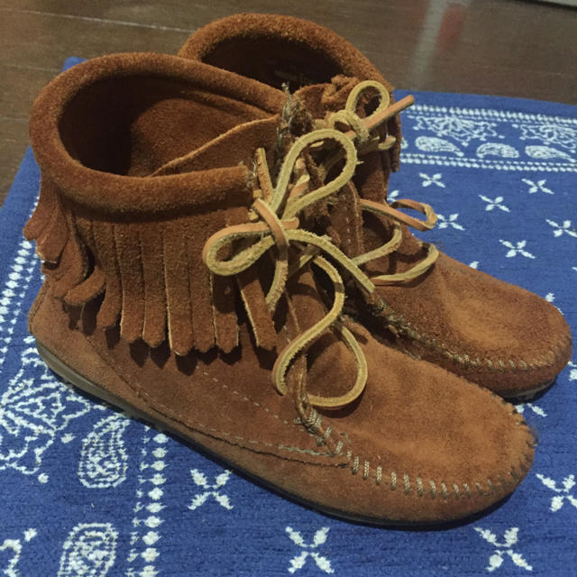 Minnetonka(ミネトンカ)のミネトンカ KIDS キッズ/ベビー/マタニティのキッズ靴/シューズ(15cm~)(その他)の商品写真