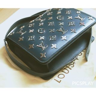 ルイヴィトン(LOUIS VUITTON)のSHOPポメ様【極美品】ルイヴィトン★モノグラムメタル キャバレー(ショルダーバッグ)