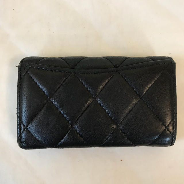 CHANEL(シャネル)の正規品 ワケあり シャネル マトラッセ キーケースブラック レディースのファッション小物(キーケース)の商品写真