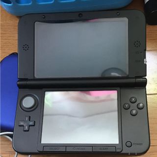 【美品】任天堂3DSLL  (携帯用ゲーム機本体)