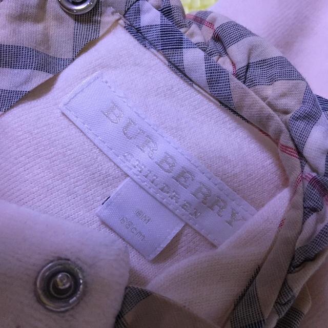 BURBERRY(バーバリー)のBurberryロンパース キッズ/ベビー/マタニティのベビー服(~85cm)(ロンパース)の商品写真