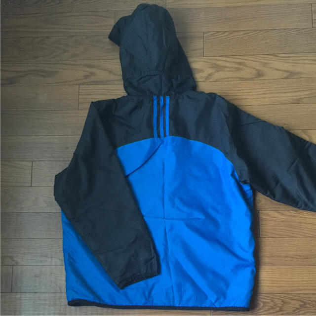 adidas(アディダス)のadidasのアウター キッズ/ベビー/マタニティのキッズ服男の子用(90cm~)(ジャケット/上着)の商品写真