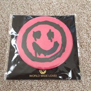 ワールドワイドラブ(WORLD WIDE LOVE!)のWORLDWIDELOVE!▲バッジ(その他)