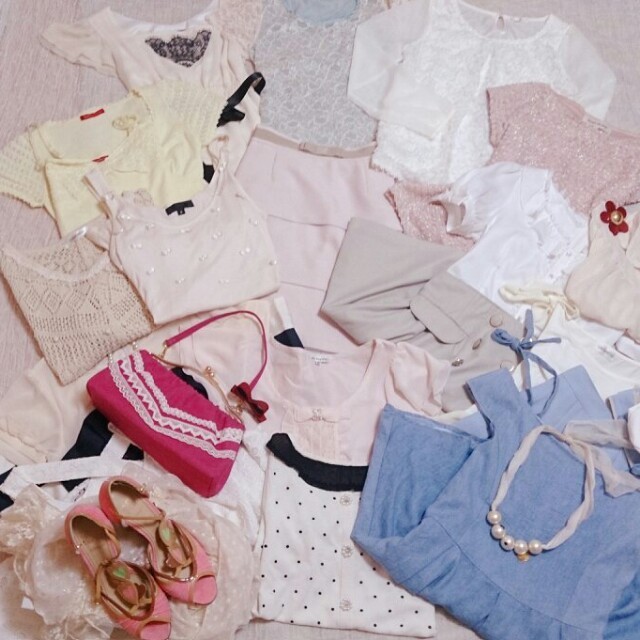 お洋服30点+小物♪` お洋服30点+小物♪`