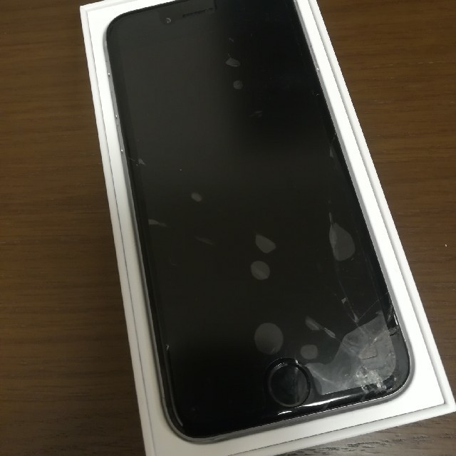 iPhone(アイフォーン)のiPhone6 16GB SoftBank スマホ/家電/カメラのスマートフォン/携帯電話(スマートフォン本体)の商品写真