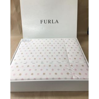 フルラ(Furla)の【vg.com様専用】☆フルラ  羽毛肌掛け布団 新品未使用(布団)