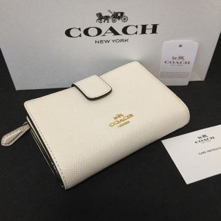 COACH コーチ　ミニウォレット 折り財布　チョーク　ホワイト　白色