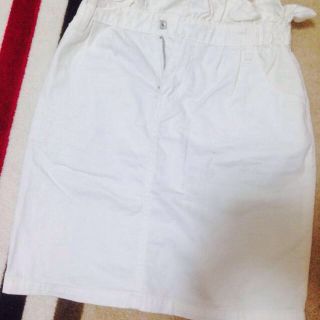 レトロガール(RETRO GIRL)の白スカート(ひざ丈スカート)