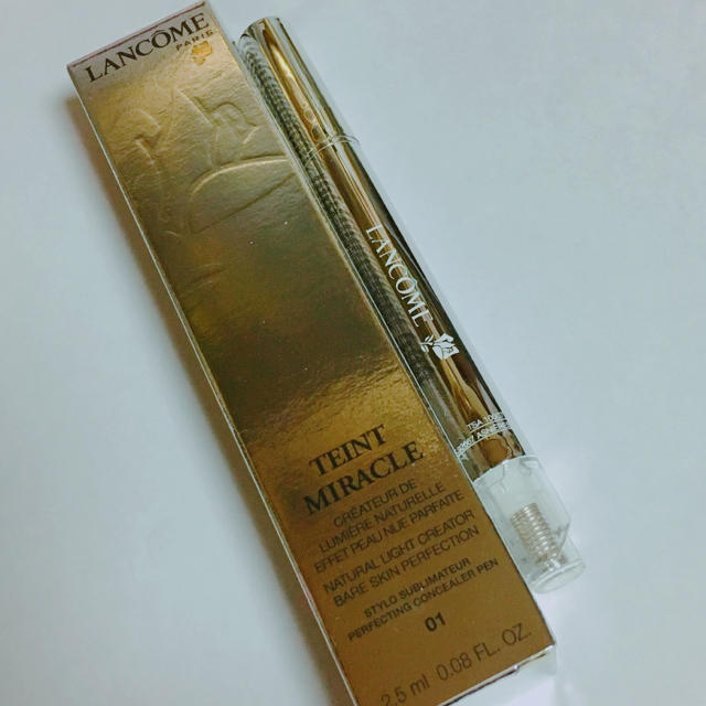 LANCOME(ランコム)の【LANCOME】ランコム＊タンミラクタッチ＊コンシーラー＊01 コスメ/美容のベースメイク/化粧品(コンシーラー)の商品写真