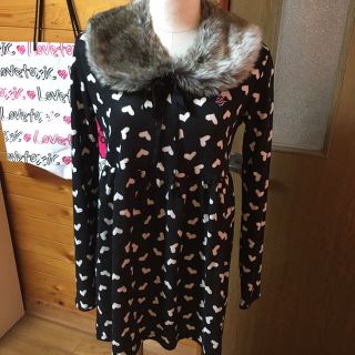 ラブトキシック(lovetoxic)のLOVE TOXIC M （150センチ）オシャレなファー付ワンピース（黒）(ワンピース)