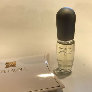 エスティローダー(Estee Lauder)の【みーたん様専用】エスティローダー プレジャーズ オーデパフュームスプレイ(香水(女性用))