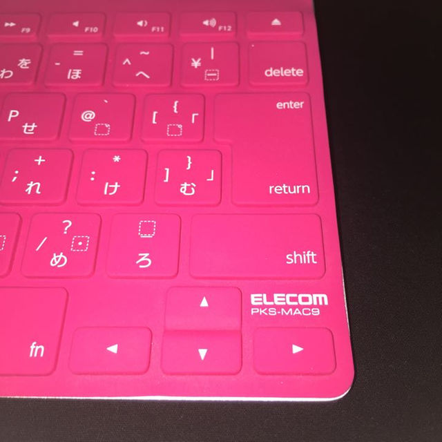 ELECOM(エレコム)のMac キーボードカバー ピンク スマホ/家電/カメラのPC/タブレット(PC周辺機器)の商品写真