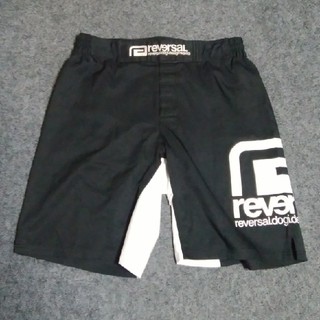 reversal rvddw fight shorts(ショートパンツ)