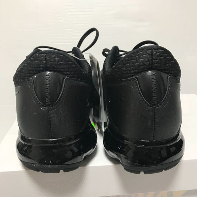 NIKE(ナイキ)のナイキ ヴェイパーマックス ブラック メンズの靴/シューズ(スニーカー)の商品写真