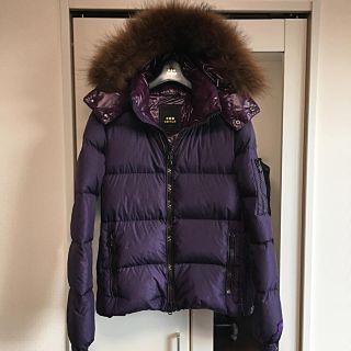 TATRAS(ダウンジャケット ・ パープル/紫色系)のフリマ TATRAS(ダウンジャケット ・ パープル/紫色系)のフリマ
