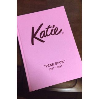 ケイティー(Katie)のKatie "PINK BOOK"(その他)