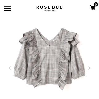 ローズバッド(ROSE BUD)の【美品】チェックフリルブラウス(シャツ/ブラウス(長袖/七分))