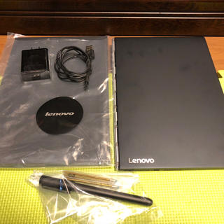 レノボ(Lenovo)のLenovo Yoga Book LTEモデル 新装整備品 オマケ付き(タブレット)