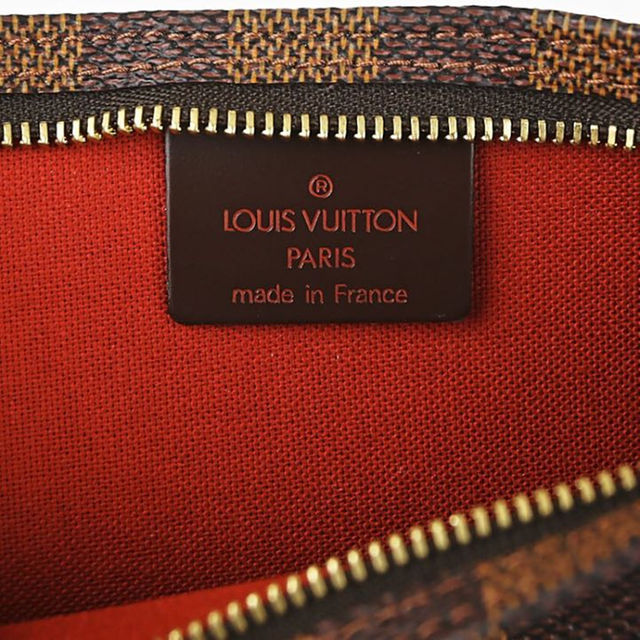 LOUIS VUITTON(ルイヴィトン)のlouis vuitton ポーチ/ポシェット レディースのバッグ(ボディバッグ/ウエストポーチ)の商品写真