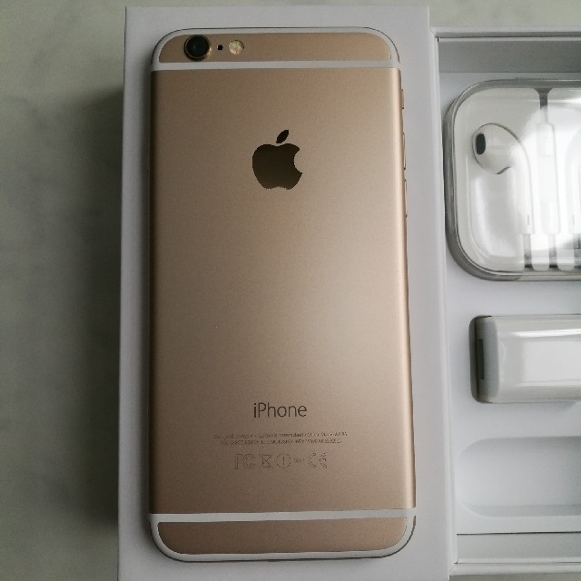 iPhone(アイフォーン)の【美品】iPhone6 16GB Gold Softbank スマホ/家電/カメラのスマートフォン/携帯電話(スマートフォン本体)の商品写真