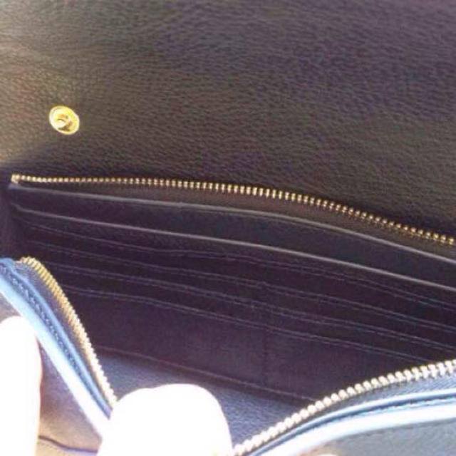 Soareak(ソアリーク)のお財布ショルダー クラッチバッグ  ネイビー レディースのバッグ(ショルダーバッグ)の商品写真