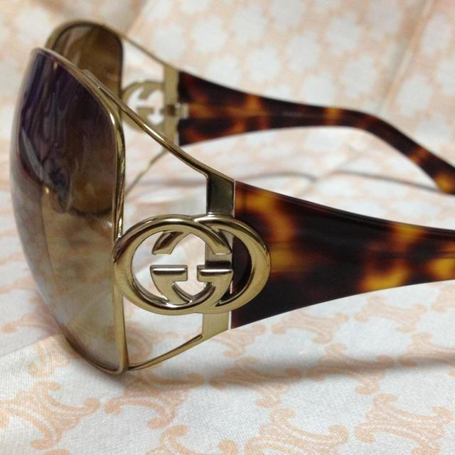 Gucci(グッチ)のGUCCI  サングラス レディースのファッション小物(サングラス/メガネ)の商品写真