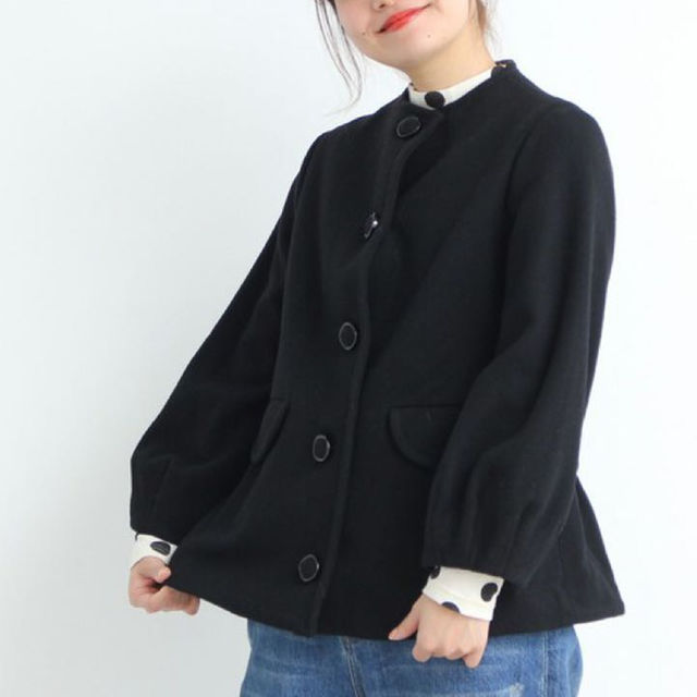 Dot&Stripes CHILDWOMAN(ドットアンドストライプスチャイルドウーマン)の【新品未使用】Dot&stripes / ノーカラーハーフコート レディースのジャケット/アウター(ノーカラージャケット)の商品写真