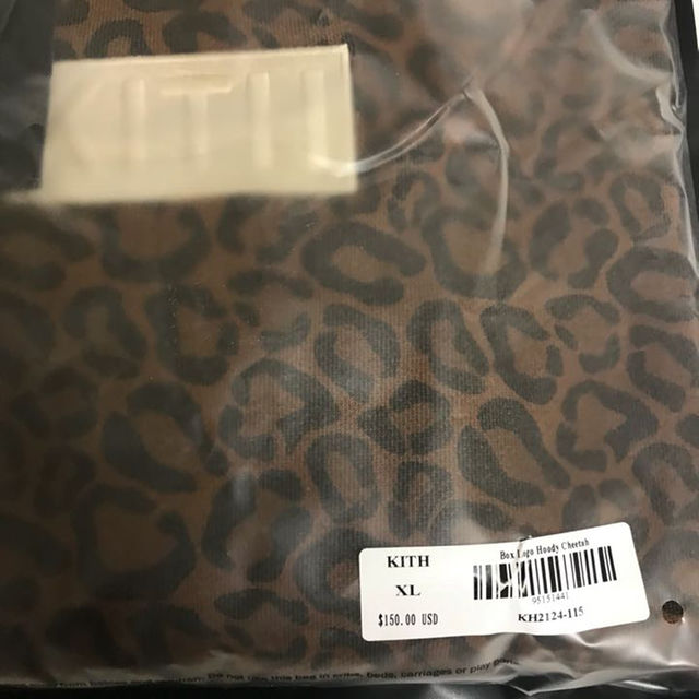XL Kith Box Logo Hoody Cheetah 豹柄 メンズのトップス(パーカー)の商品写真